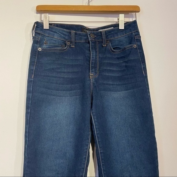 Aeropostale High Waisted Jegging Jeans Size 2 - Picture 2 of 9
